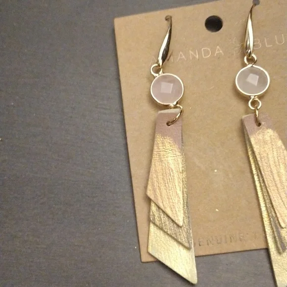 Tri Color Leather Earrings- Amanda Blue NWT - Picture 4 of 8